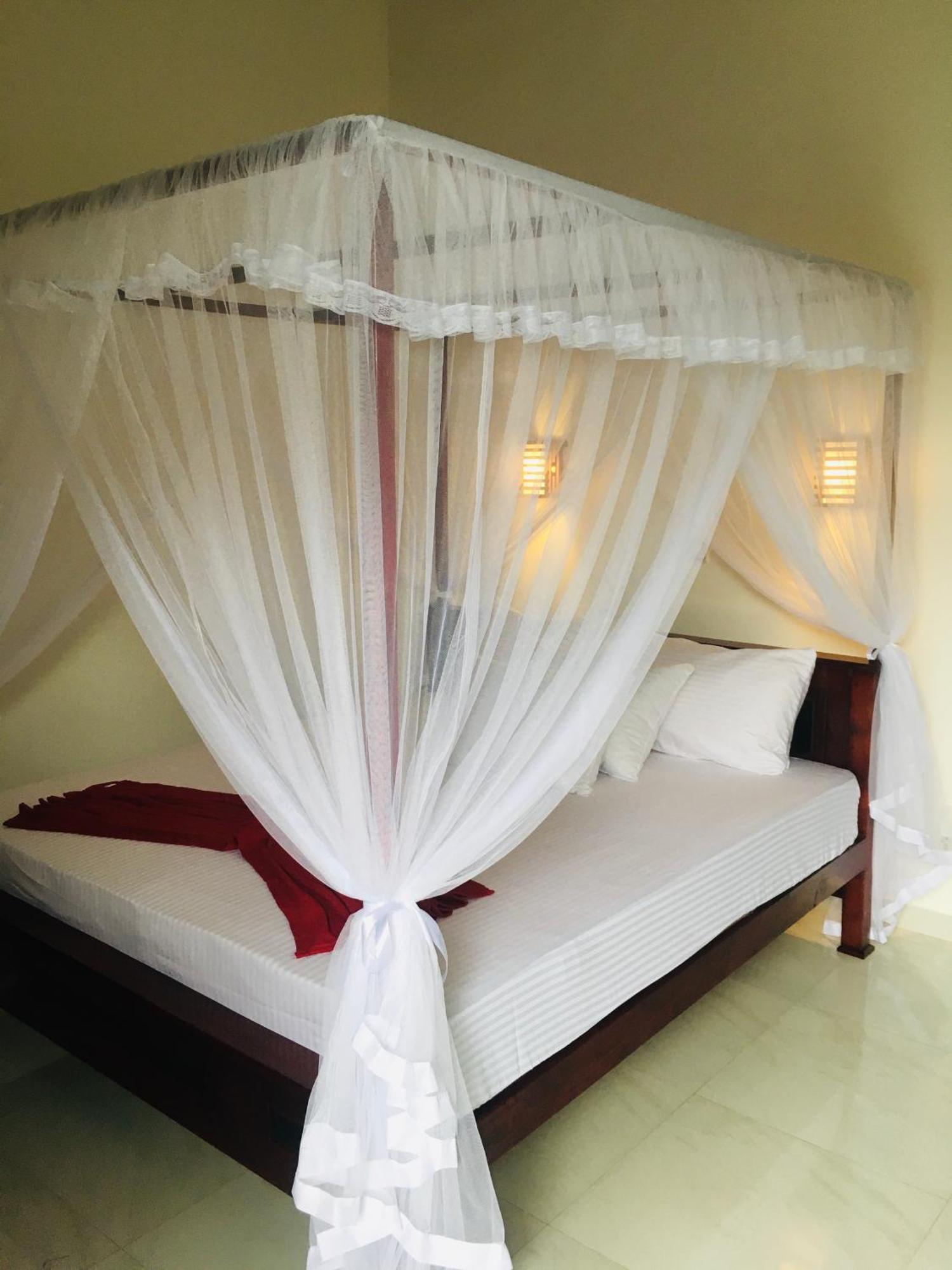 Anthony Guesthouse Hikkaduwa Buitenkant foto